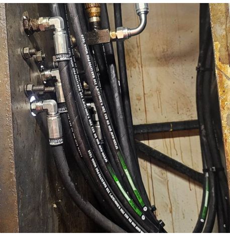 SAE100R2 Double Wire Braid Hose - Silflo Enduromax
